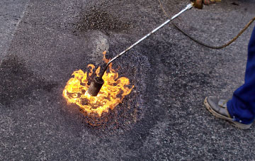 Little Newcastle flat roofing repairs